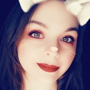 Meet your Posher, Paula